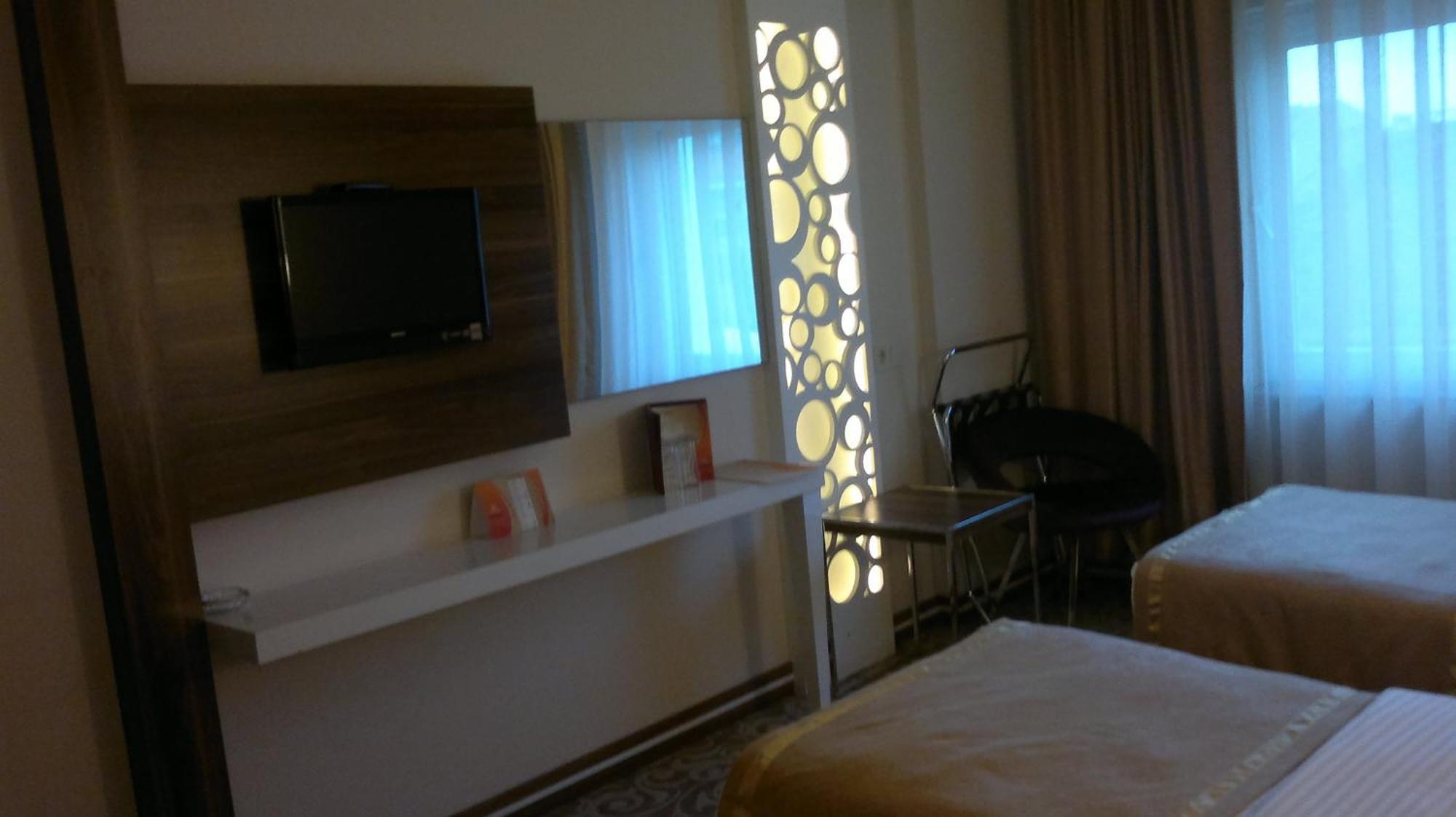 Ozpark Hotel Akşehir Buitenkant foto