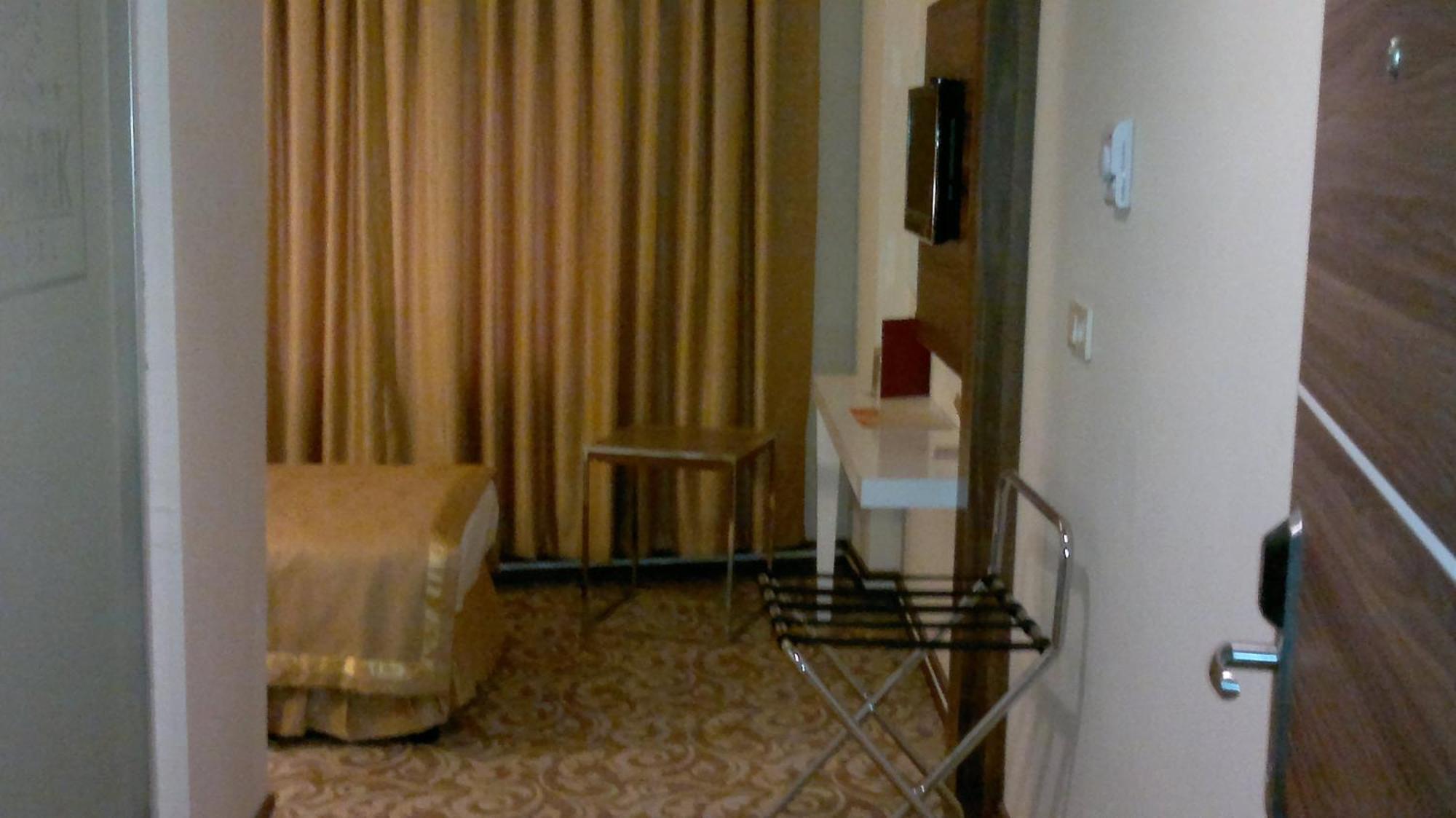 Ozpark Hotel Akşehir Buitenkant foto