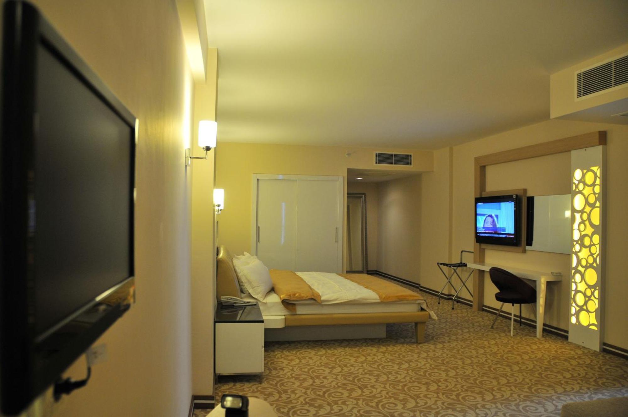 Ozpark Hotel Akşehir Buitenkant foto
