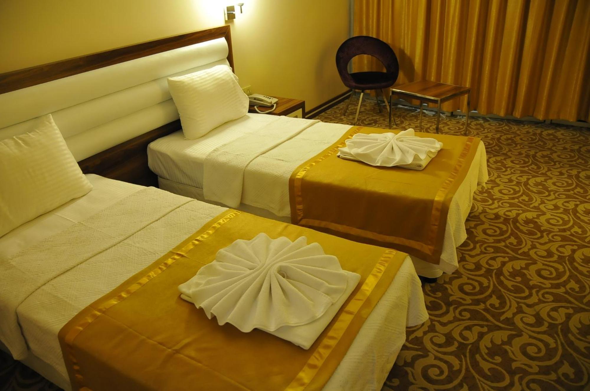 Ozpark Hotel Akşehir Buitenkant foto