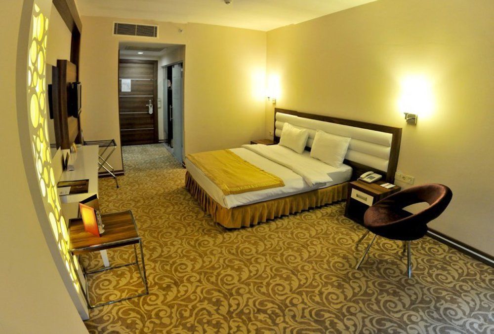 Ozpark Hotel Akşehir Buitenkant foto