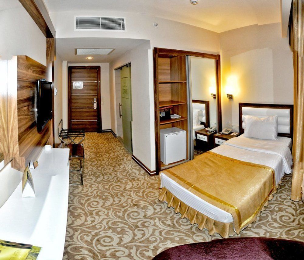 Ozpark Hotel Akşehir Buitenkant foto